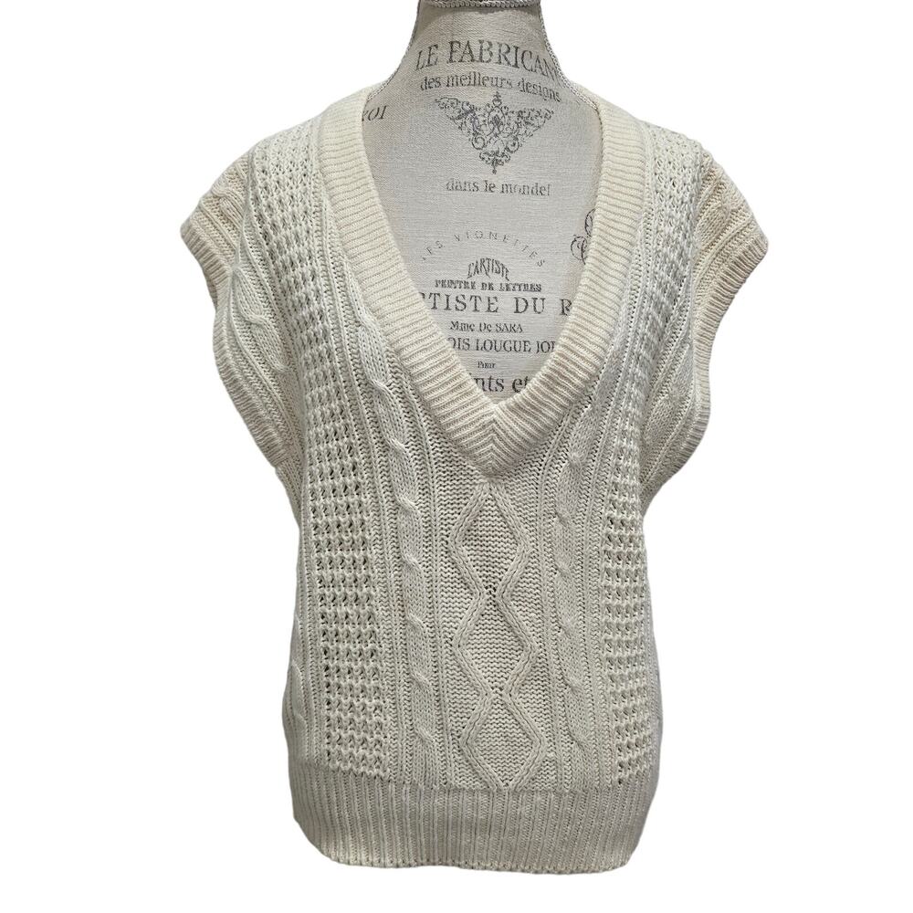 Authentic Vintage Forenza Sportwear Oversized V Neck Cable Knit Sweater Vest